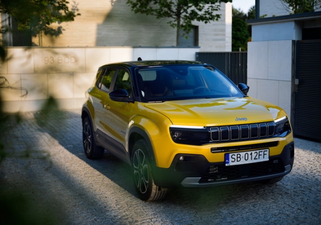 nowy jeep avenger